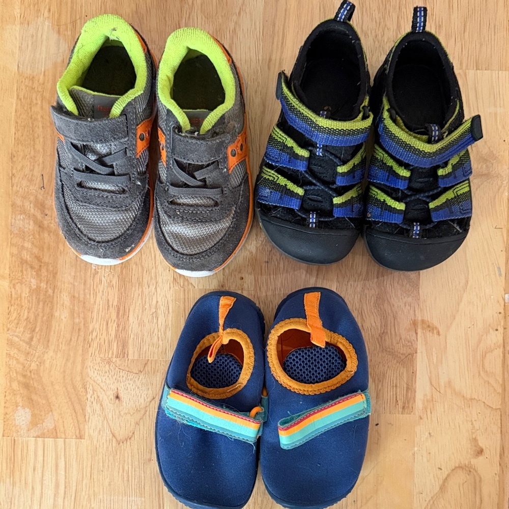 Vibrant Kids Sneakers Set (3)- Gray, Blue, and Black - Size 6 - Saucony, Keen